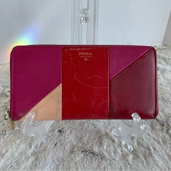 FOSSIL red maroon cream and hot pink zip around clutch wallet - Picture 1 of 10